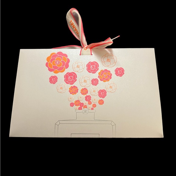 NIB CHANEL CHANCE Limited Edition Hand Creams Set With Origami Mothers Day Box - Picture 3 of 6